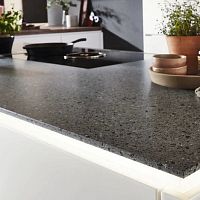 Quartz kitchen worktop indoorgraysquare edge