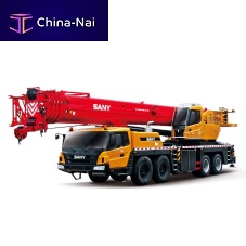 Self-propelled crane STC900Ttelescopicconstructionfor aeronautical applications