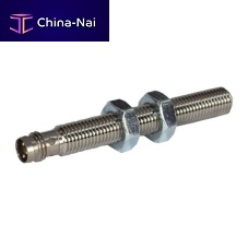 Inductive proximity sensor PCQreedcylindricalthreaded