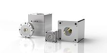 Pneumatically-operated clamping device PClampshaft