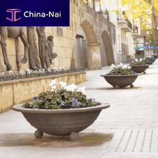 Cast iron planter BARCINAroundtraditionalfor public space
