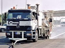 Truck-mounted paint striping machine H75 for paintfor thermoplasticsfor cold spray plastic
