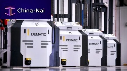 Counterbalanced forklift electricAGVloading