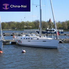 Cruising sailboat 41ac2-cabin3-cabinwith bowsprit