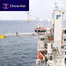 Offshore service vessel gangway Access & Cargo Towertelescopicmotion-compensatedhydraulic