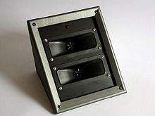 Acoustic bird scarer US2009/EST/AV fixedfor airport