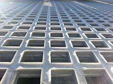 Composite grating for walkways