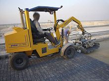 Slab laying machine VM203