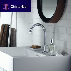 Bathroom sink mixer tap 48020000deck mountedchromed metalbathroom