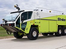Airport fire truck Striker 6x6