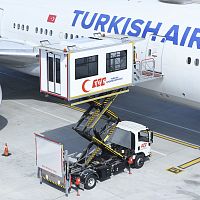 Self-propelled ambulift 5041air conditionedfor people with reduced mobilityheated
