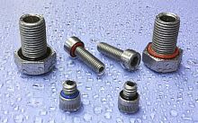 Leak-proofing screw with hexagonal headstainless steel