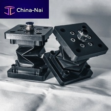 Pneumatic cylinder for robotsfor medical applicationsfor the aerospace industry