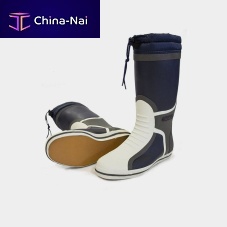 Waterproof deck boots 931753