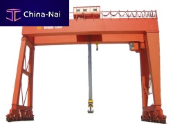 Prefabrication site gantry crane double-girder