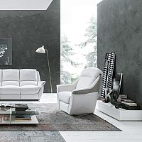 Contemporary armchair BACIOleatherwith footrestreclining