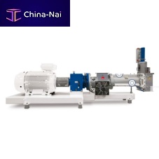 Animal feed production expander