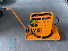 Towed air start unit 98D29003501000for airport