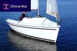 Day-sailer 18 SPORTracingwith bowspritcustom