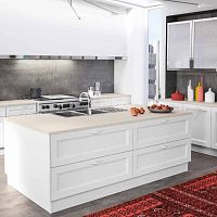 Traditional kitchen GINEVRAwoodenislandwith handle