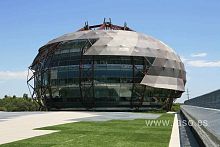 Metal frame tensile structure for facaderooffor industrial applications