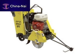 Floor saw SP213H20Afor asphaltcombustion engineframe