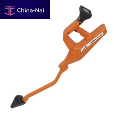 Underground pipe locator UtiliTrac