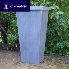 Metal plant pot SProundsquare