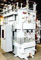 Power transformer encapsulatedthree-phasefloor-standing