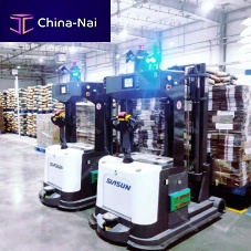 Electric forklift ride-onhandlingloading