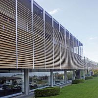 Ceramic solar shading SUNBLADESfor facadevertical