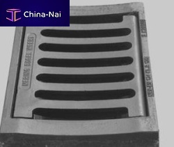 Iron grating for drain channel for public spaces