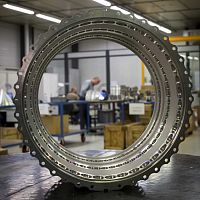 Surface grinding titaniumstainless steelaluminum