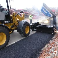 Skid steer loader asphalt float ST 200