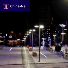 Urban lamp post BOW-TRIOcontemporaryaluminumwith tempered glass diffuser