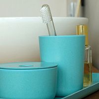 Toothbrush holder BAO
