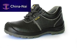Outdoor activity safety shoes anti-slipS3