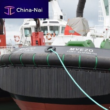 Tugboat fender cylindrical