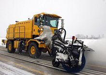 Truck-mounted snow blower H-Series XF Broomfor airport