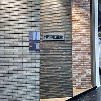 Ceramic ventilated facade FAVEMANC XD BRICKself-cleaningsheetcolored