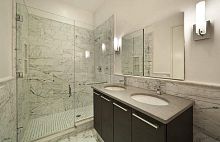 Contemporary bathroom 83 FRANKLIN STREET : Q2SYSTEM AND MAGIKAceramic