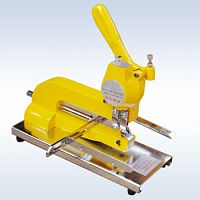 Automatic eyeleting machine JS Serieswith 1 head