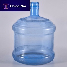 Bottle for the beverage industry for liquidsstorageborosilicate glass