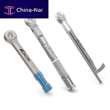 Torque dental implant wrench ratchet