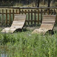 Contemporary sun lounger 627 046pinepine4-legged