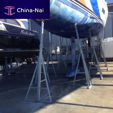 Adjustable boat stand CF 06