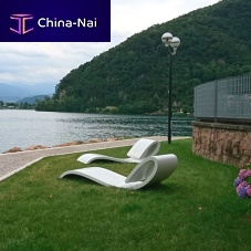 Contemporary sun lounger TWISThigh-performance concretehigh-performance concrete1-person