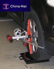 Car wheel aligner AXIS10 portable