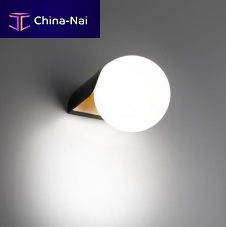 Minimalist design wall light GUAZZAindoorglassround