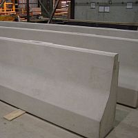 Concrete guard rail streetJersey